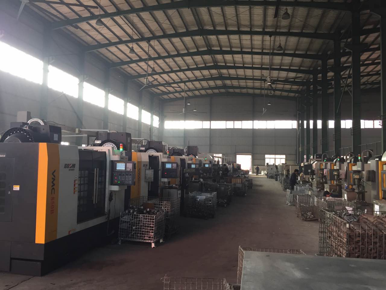 機(jī)加工車(chē)間（圖1）